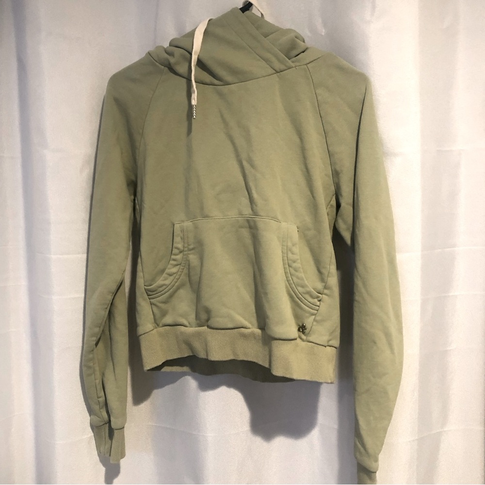 Mindy Mae Market Elevated Crossover Hoodie size S